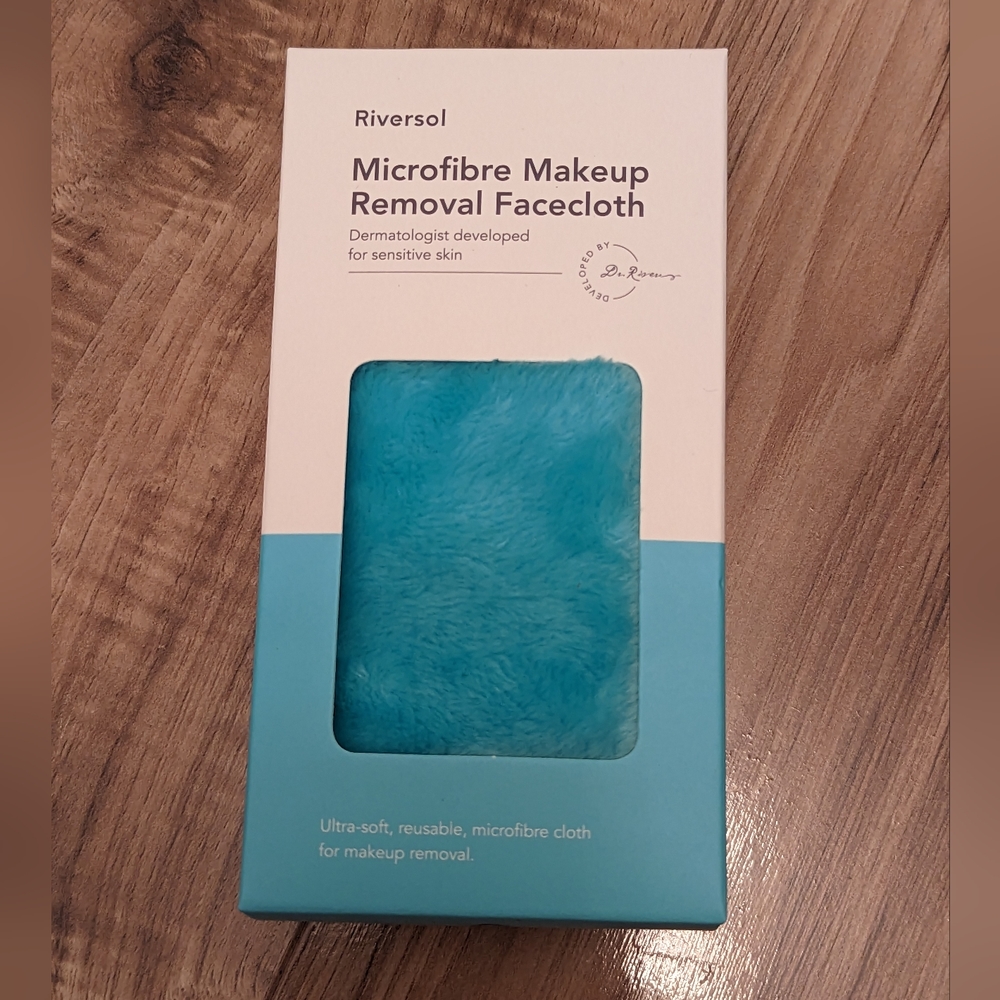Riversol Microfibre Makeup Removal Facecloth